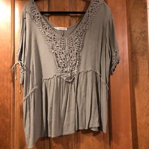 Sage green 3x Maurice’s cold shoulder peplum